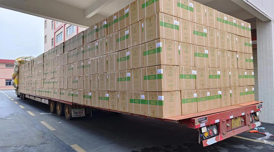 場面壯觀！國內(nèi)某知名品牌客戶2000臺波輪洗衣機高效裝柜完畢